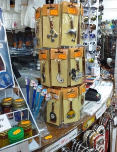 porte-clés dans la boutique de NOK ISLAND COLLECTION